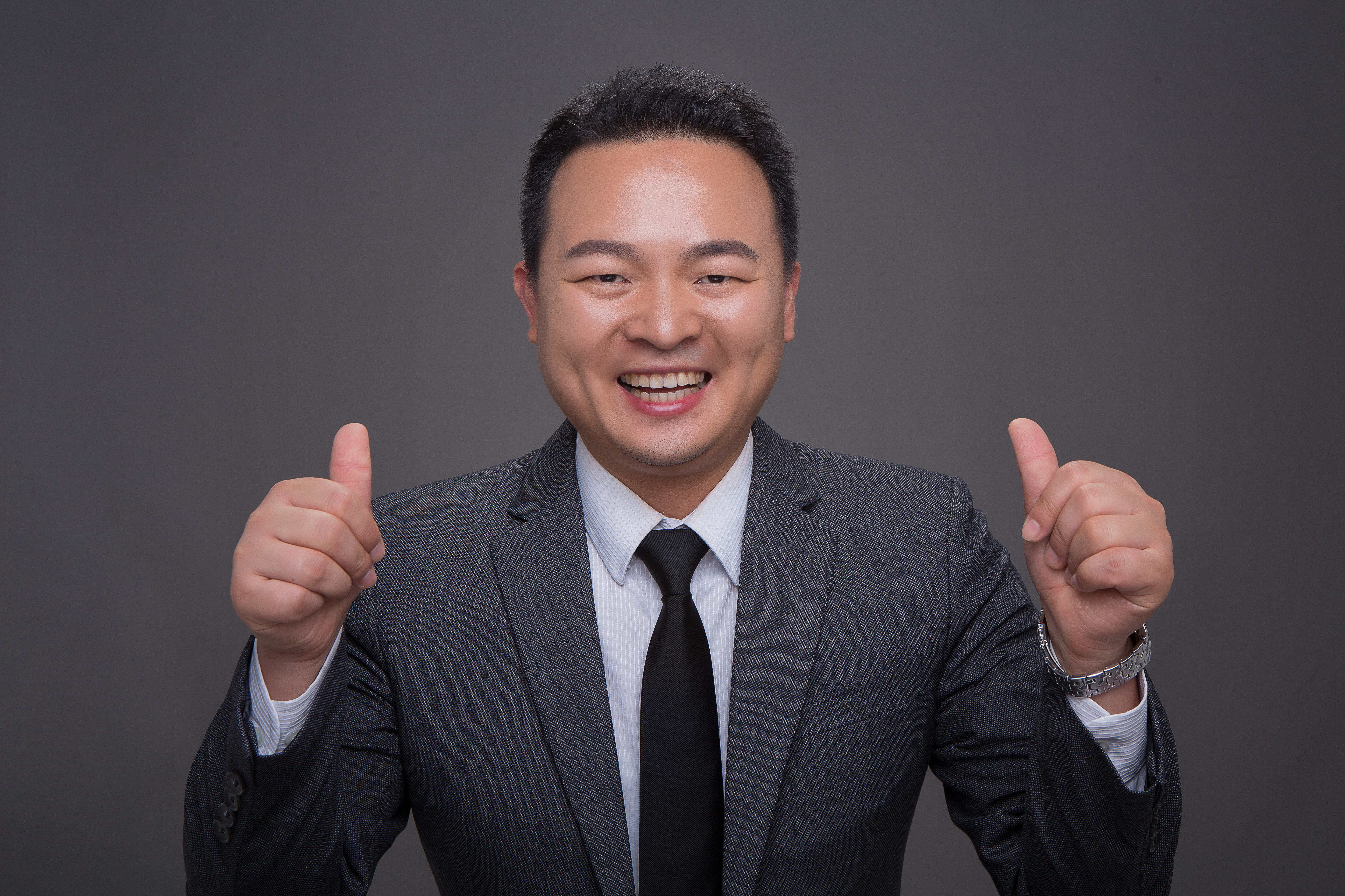 Luojie Huang